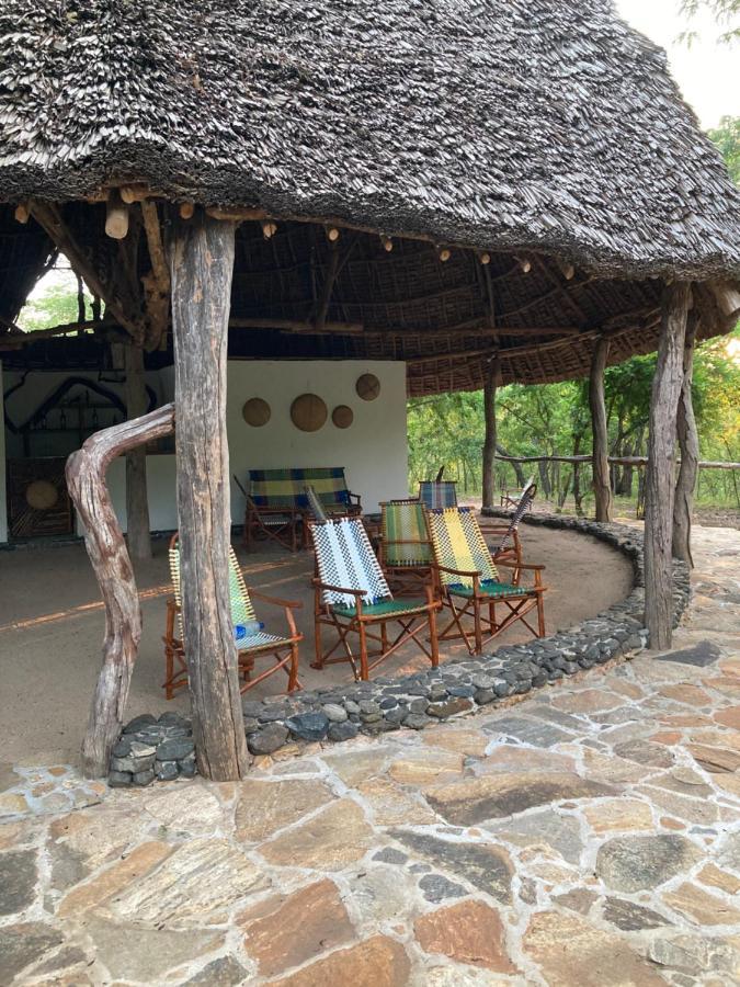 Lemara Eco Camp Hotel Kisaki Kültér fotó